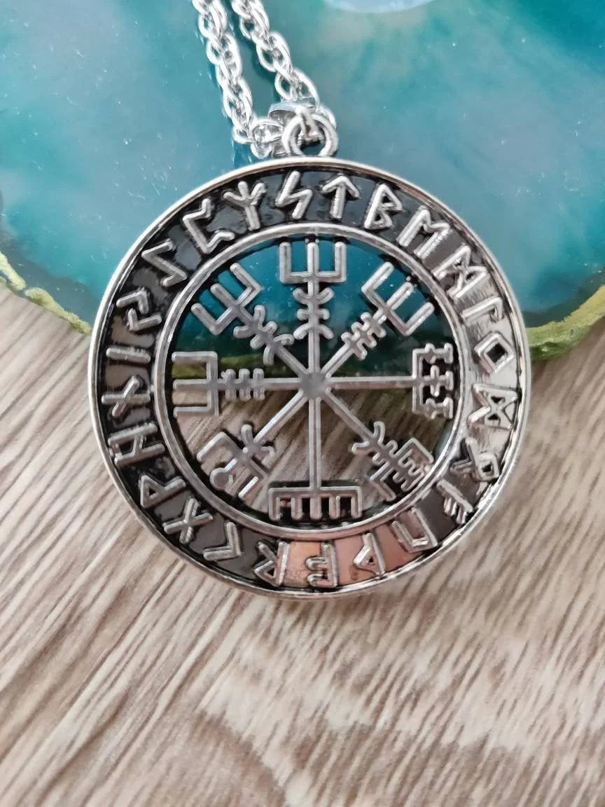 Viking Valhalla Pendant Necklace For Women Vegvisir Rune Circle Necklace With Chain - Viking Necklace For Women And Girls - Lazzy Panda